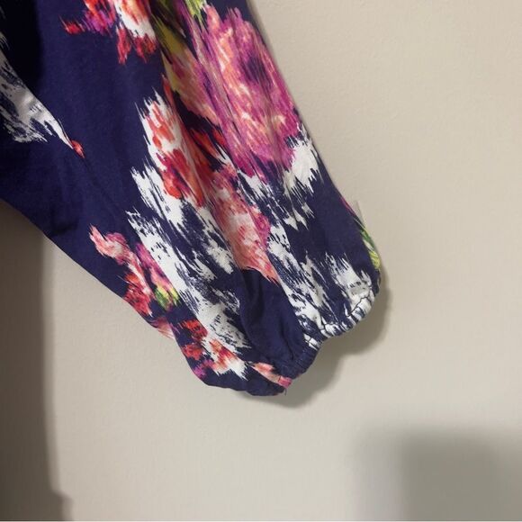 Loveappella Plus Size Surplice V-neck Wrap Front Floral Blouson Top Size 1X. - Picture 8 of 10